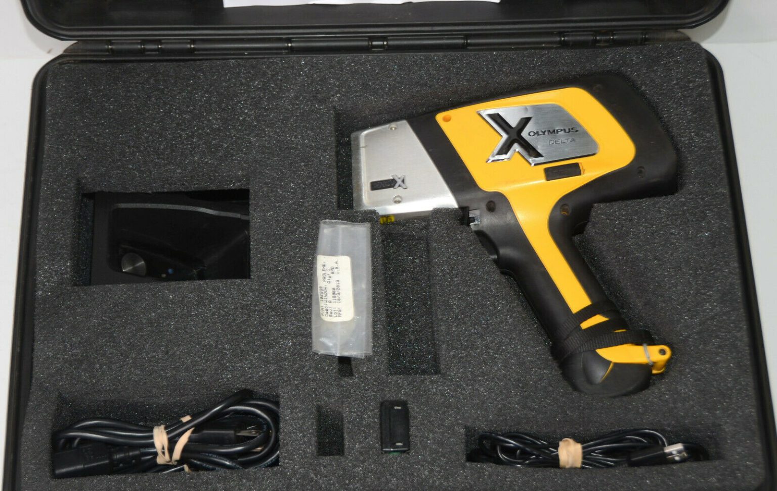 Olympus DP2000 Delta Premium XRF Analyzer DP2000 w/Alloy Plus